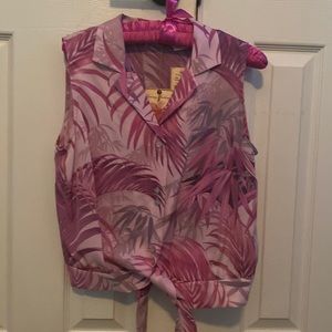 Tommy Bahama sleeveless tie front blouse in size 10